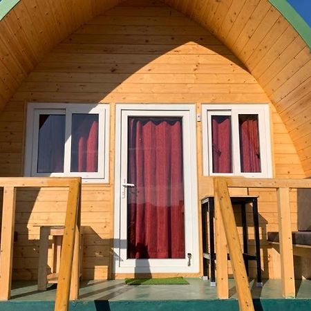 Cozy Capsules - Modern Hut Bed and Breakfast Kukkal Eksteriør billede