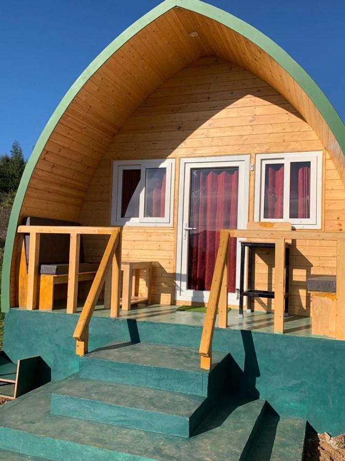 Cozy Capsules - Modern Hut Bed and Breakfast Kukkal Eksteriør billede
